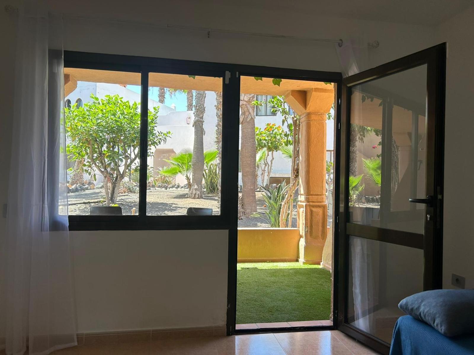 Apartamentos Gala Corralejo Extérieur photo