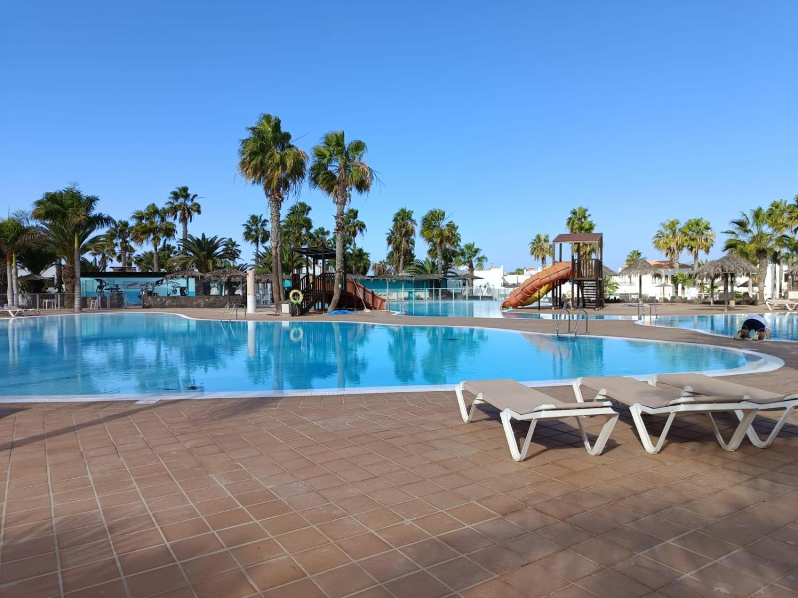 Apartamentos Gala Corralejo Extérieur photo